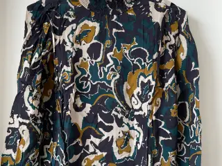 Freequent bluse