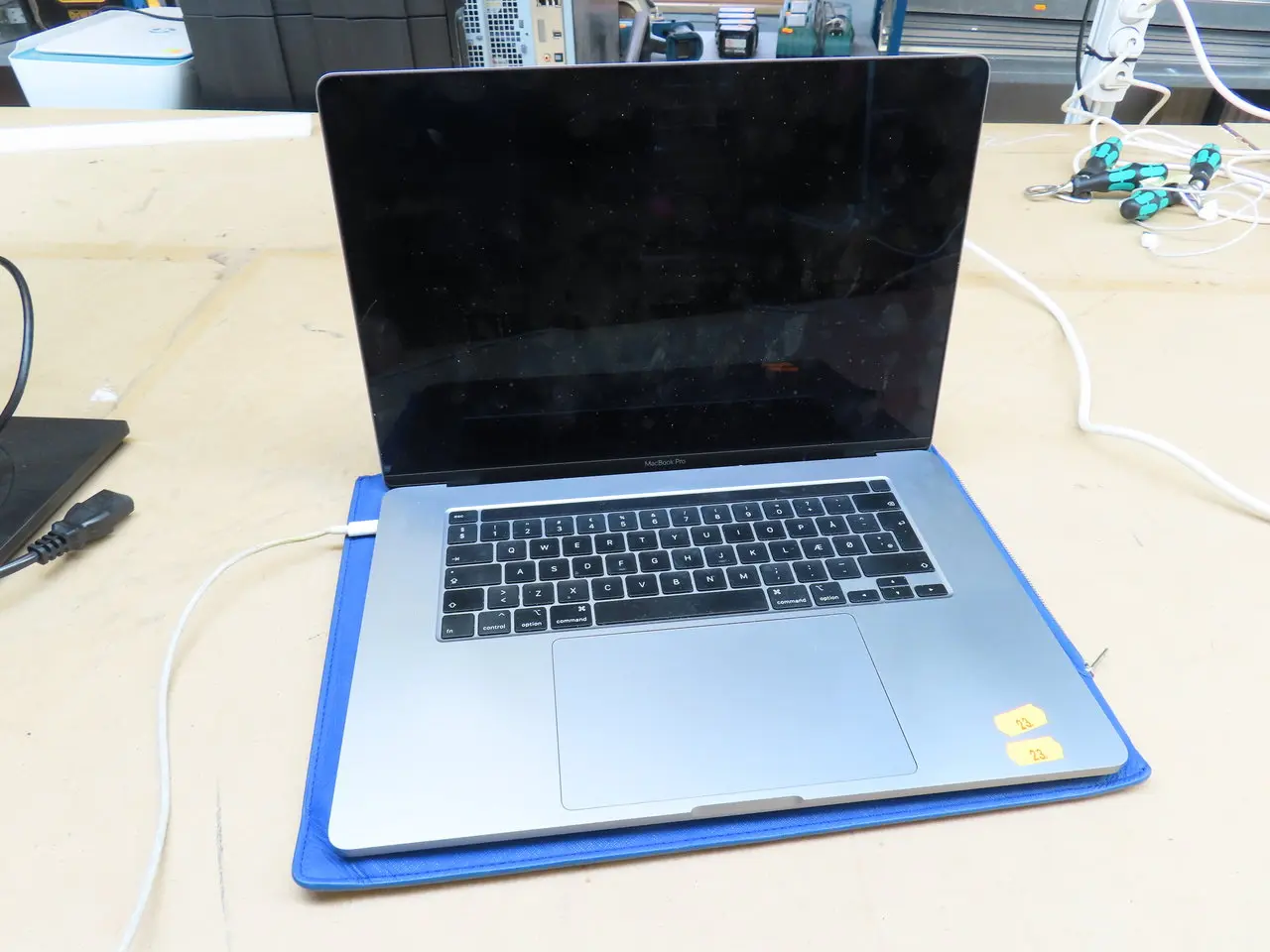 Billede 1 - Macbook Pro, model A2141