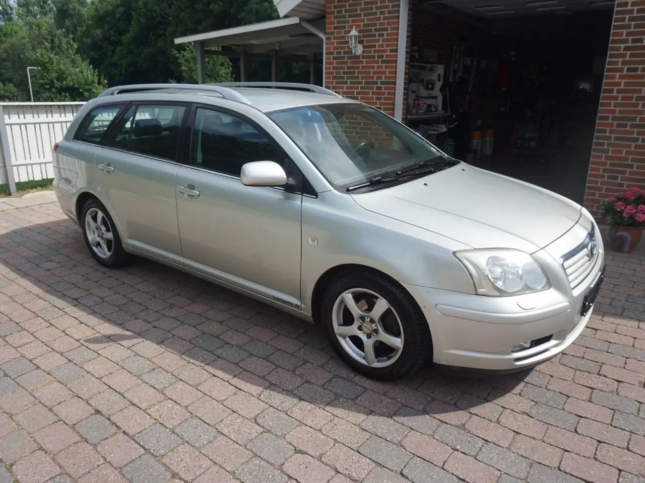 Billede 1 - Toyota Avensis 1,8 VVT-i Terra stc.