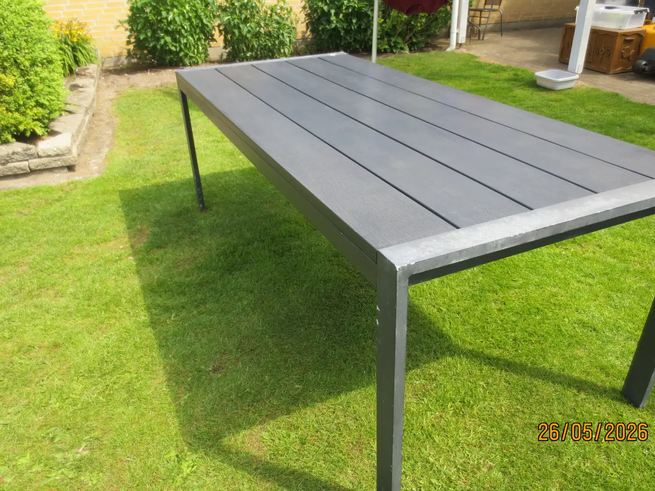 Billede 4 - 1 stk Havebord Nonwood 210 cm