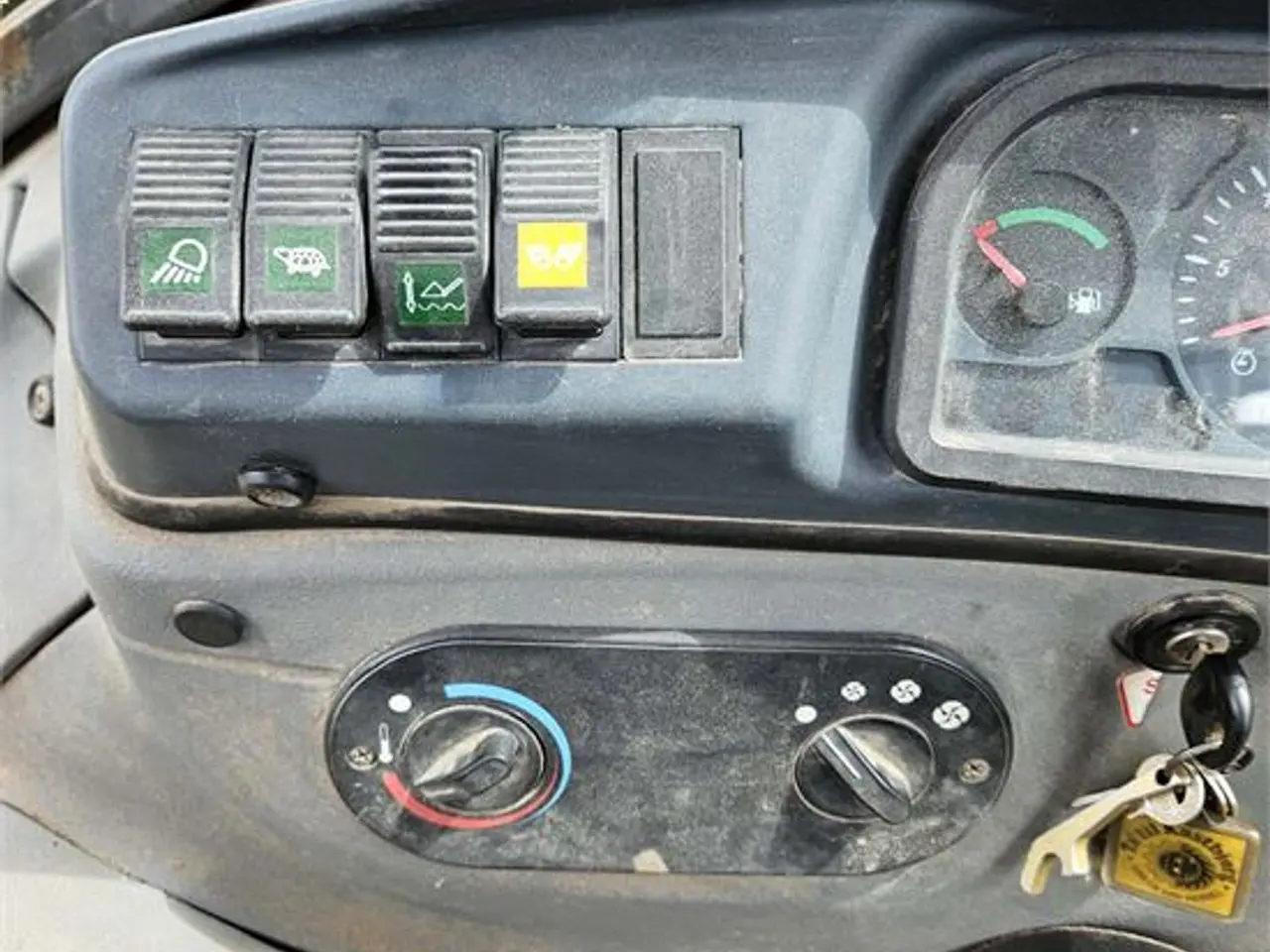 Billede 17 - New Holland LB110 B-4PS - 4WD