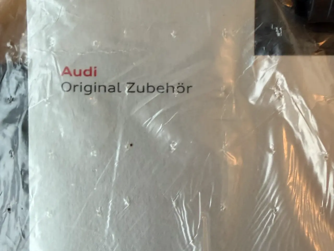 Billede 3 - Audi Q3 gummimåtter sæt i sort til kabinen bagi.