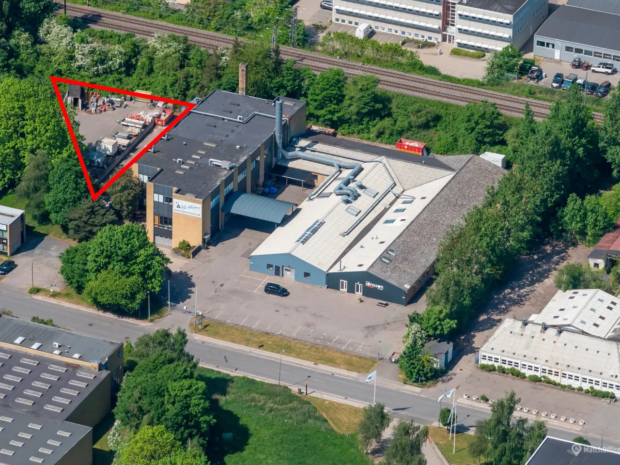 Billede 20 - Pæne kontor- og lagerlokaler samt større udenomsareal