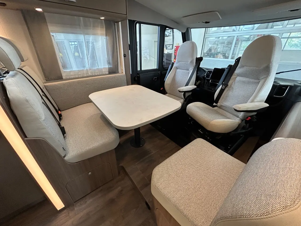 Billede 10 - Carado I447 PRO+ 2,2 JTD 180 aut.