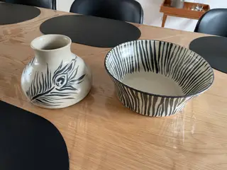 Bordskål og vase