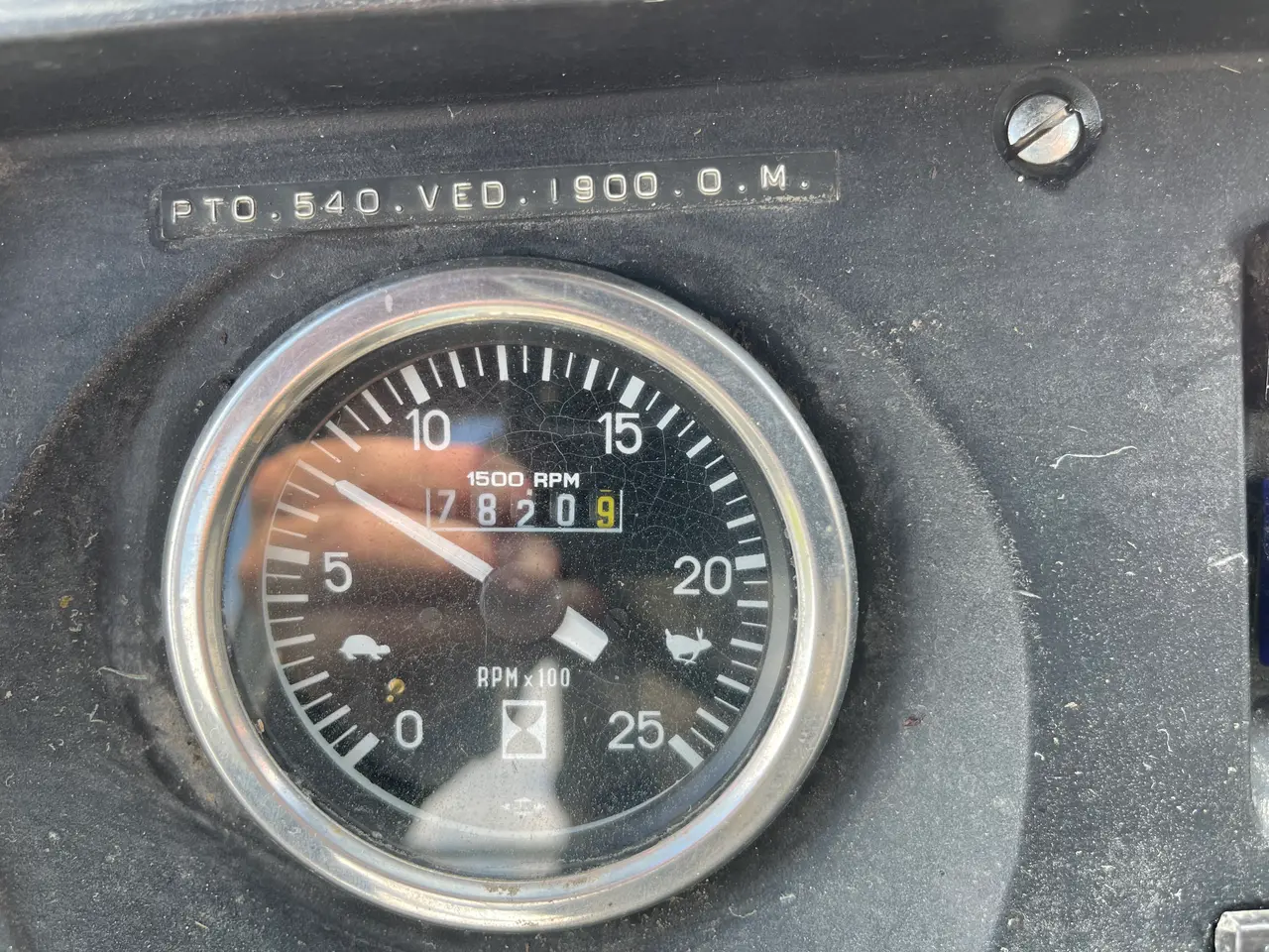 Billede 6 - Massey Ferguson 690 med VETO 1000 frontlæsser