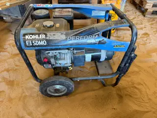 KOHLER Perfom 4500 generator