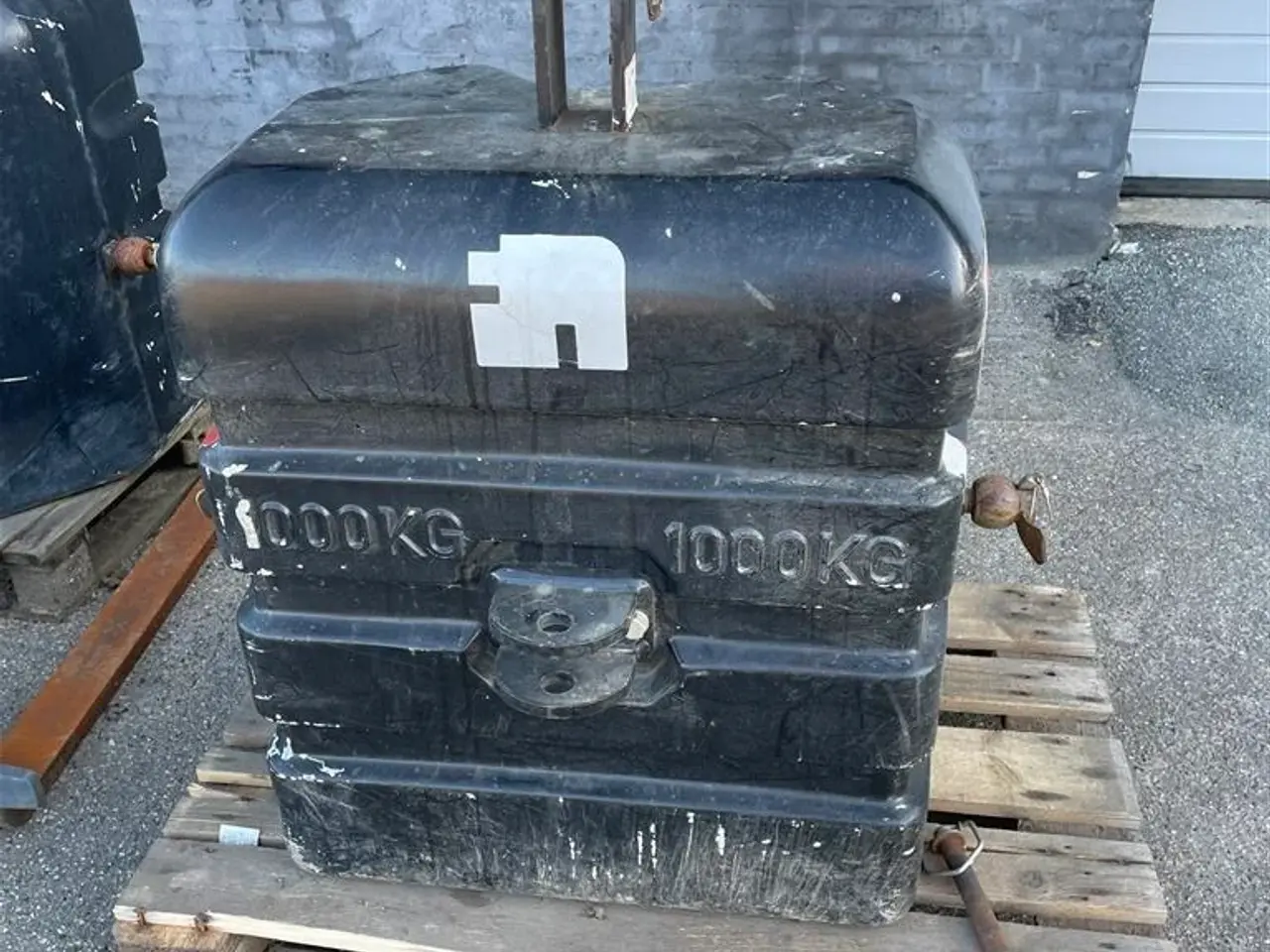 Billede 1 - - - - 1000 kg frontvægt