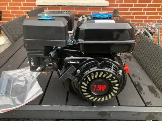 Bensinmotor 7,5 HP