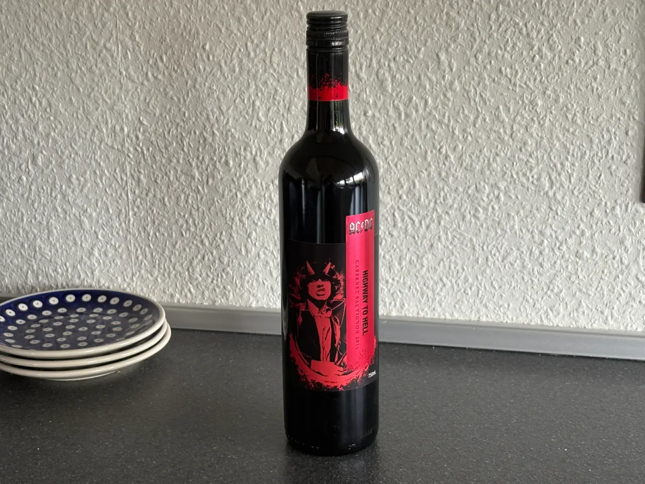 Billede 1 - SJÆLDEN AC/DC vin