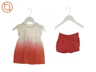Sæt med kjole og shorts (2 stk.) fra Name It (str. 68 cm)