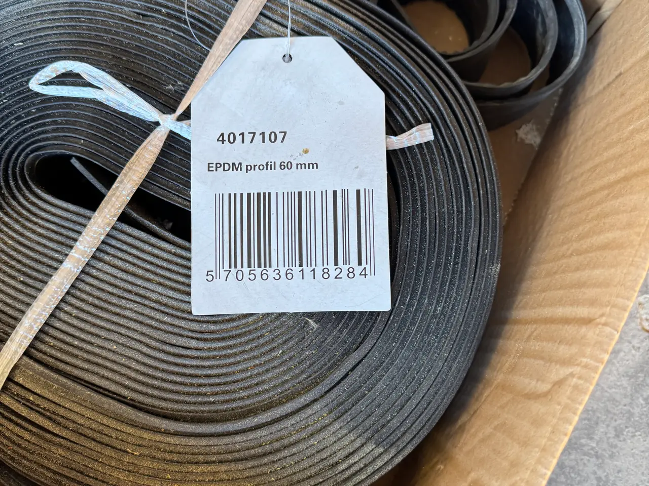 Billede 2 - IPDM profilbånd rp 5882 60mm bred