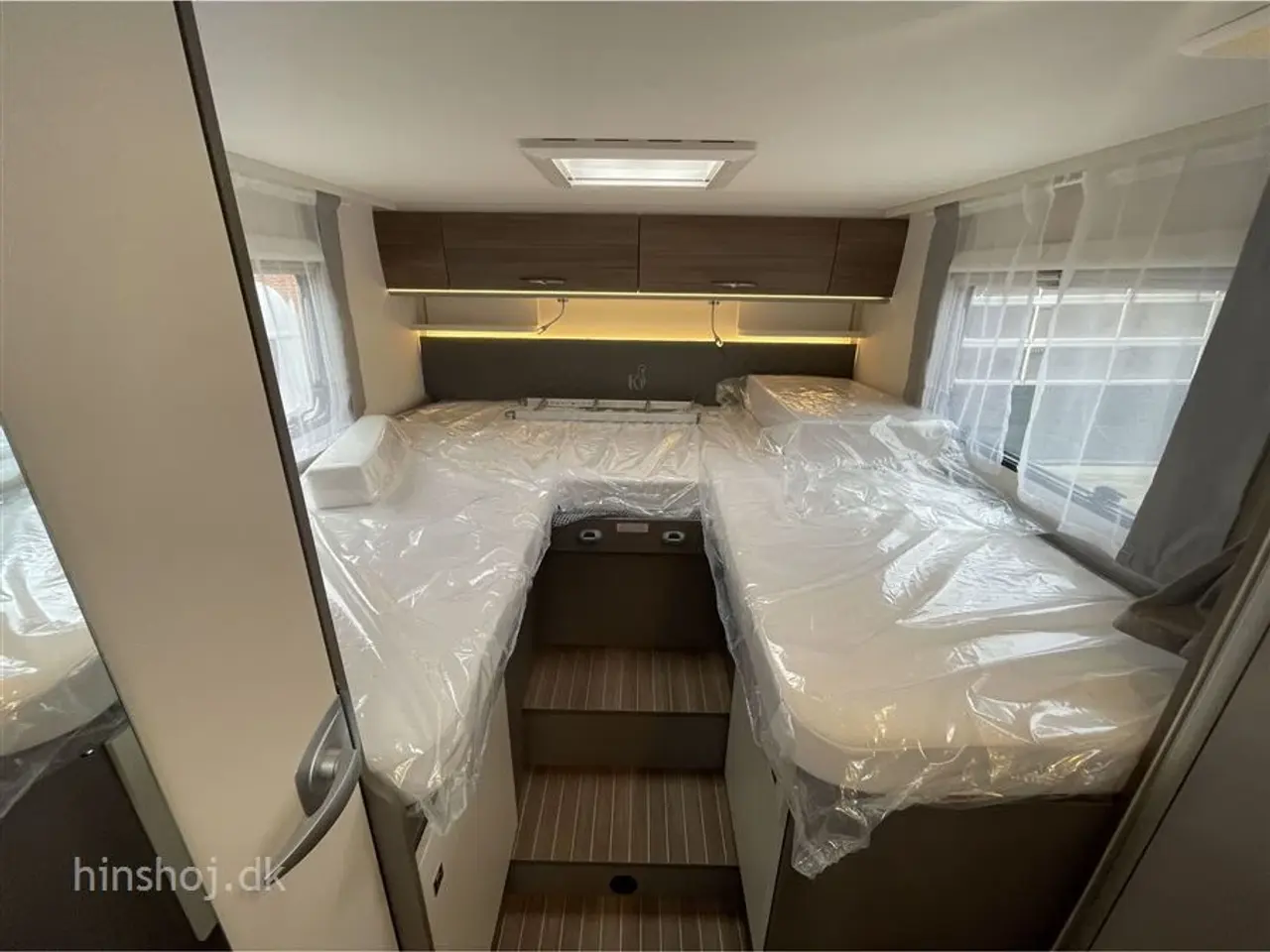 Billede 22 - 2025 - Etrusco T 7400 SB Aut Etrusco By Hymer – Italiensk Kvalitet og Komfort fra Hinshøj Caravan