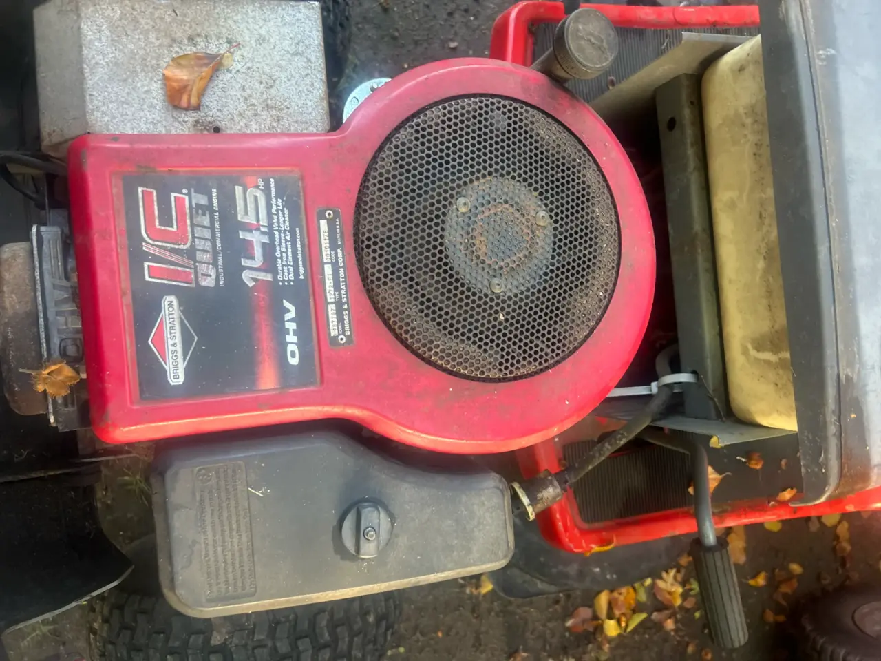 Billede 2 - Havetraktor prisen er for begge