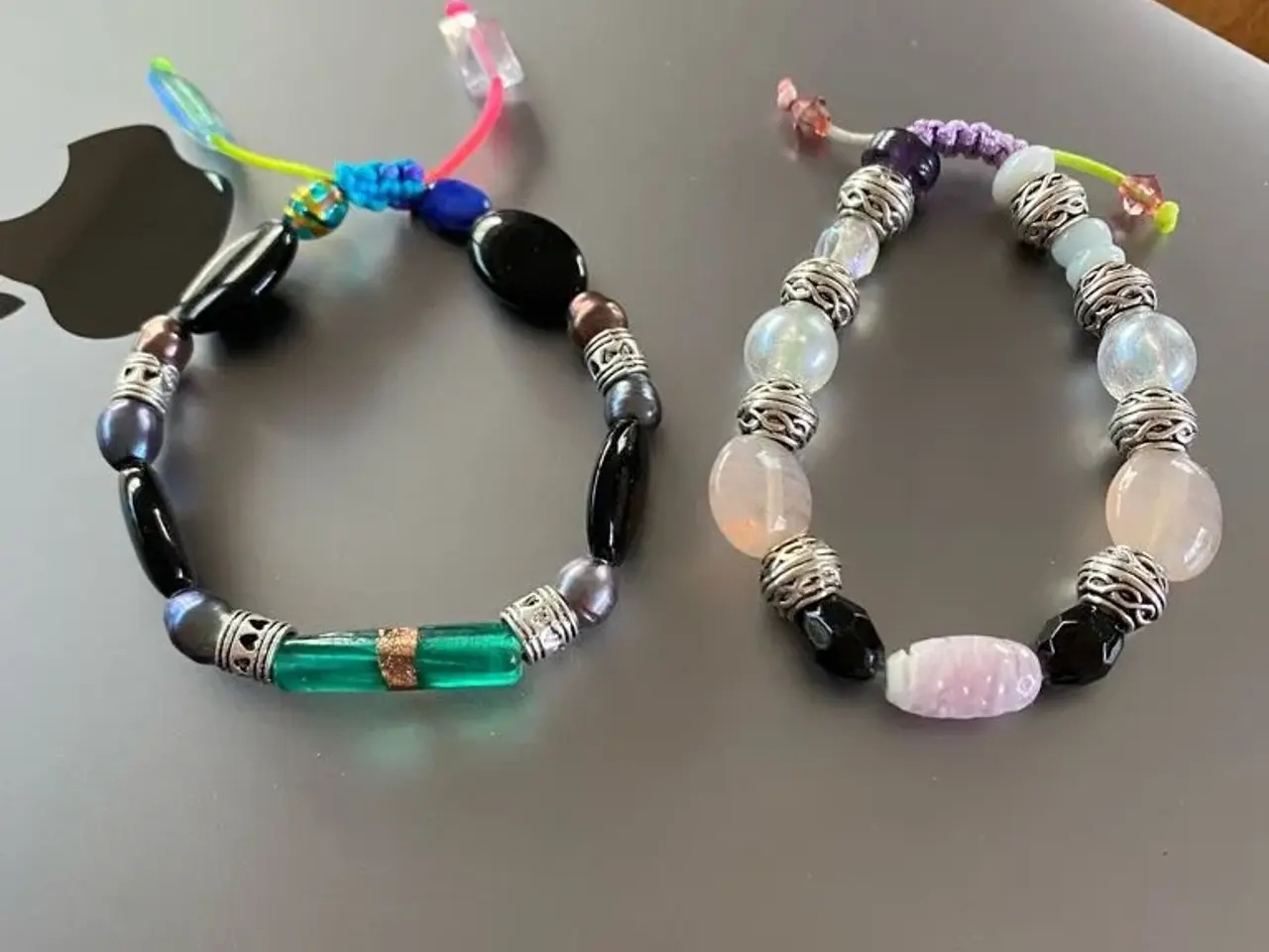 Billede 5 - Nye knyttede armbånd