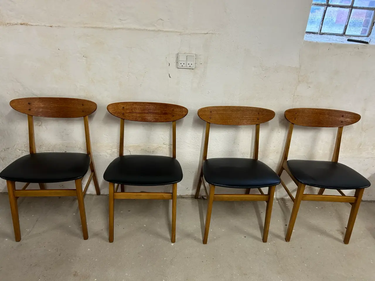 Billede 2 -  4 originale Farstrup spisebordsstole (Model 210) 