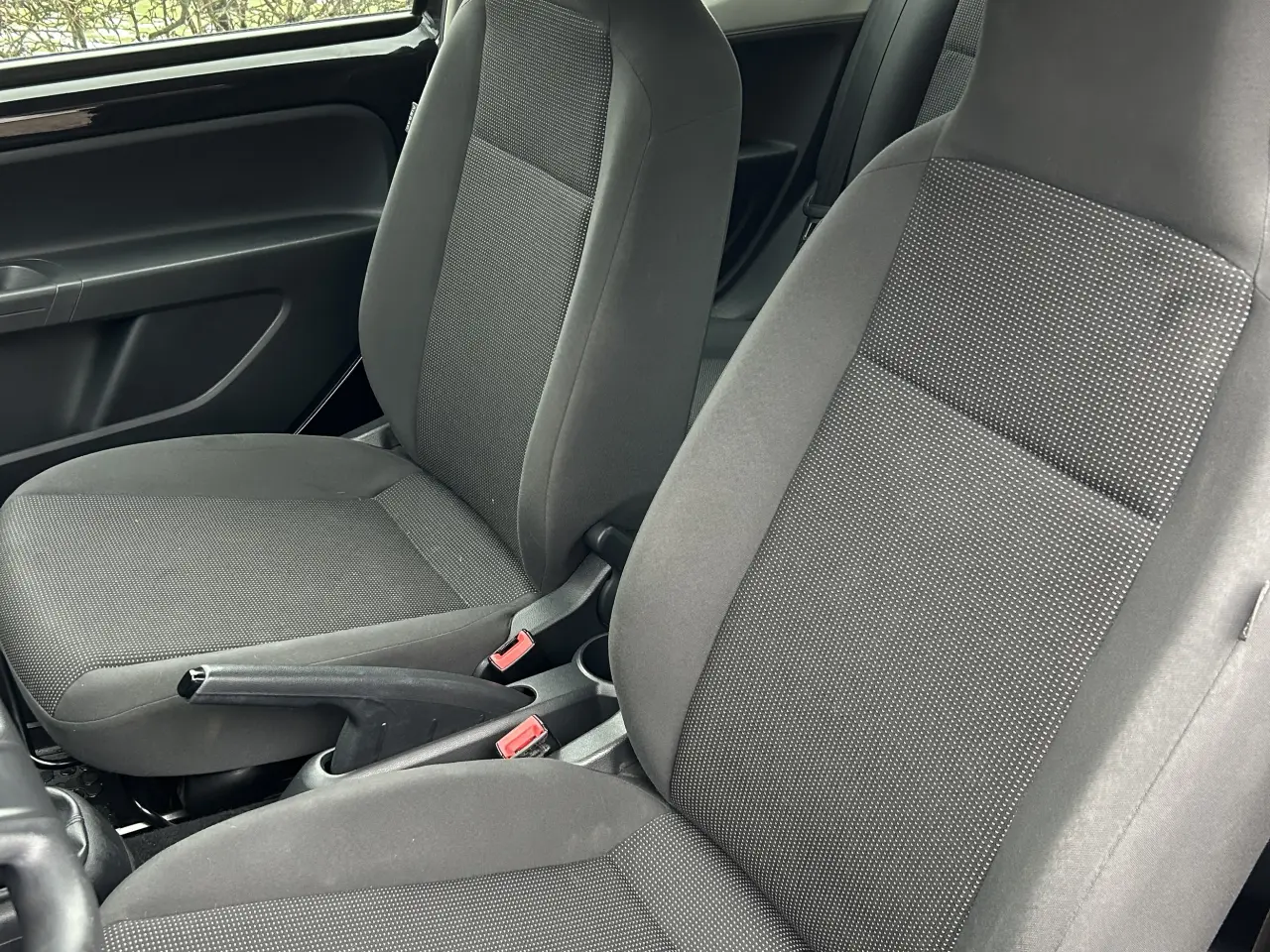 Billede 7 - VW UP! 1,0 TAKE – Økonomisk og velkørende bybil