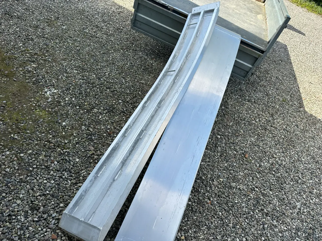 Billede 1 - 2 stk. Aluramper / Maskinramper