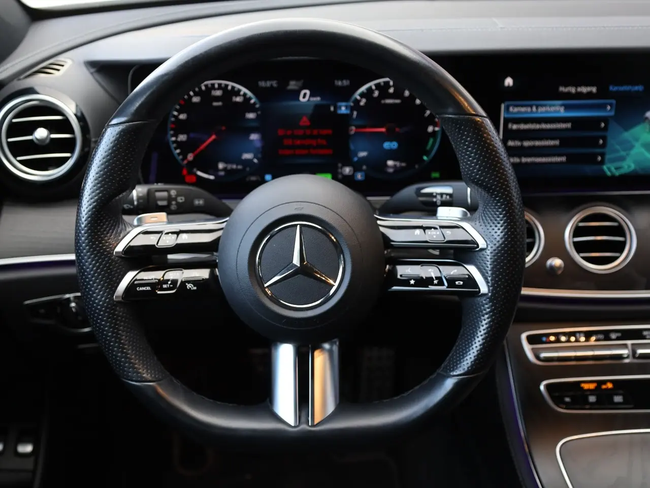 Billede 5 - Mercedes E300 e 2,0 AMG Line stc. aut.