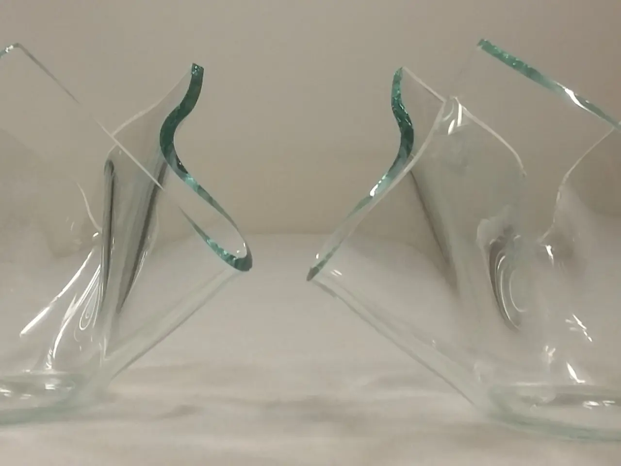 Billede 2 - STJERNEDE FORMEDE GLAS/FYRFAD/BLOMSTER DEKORATION