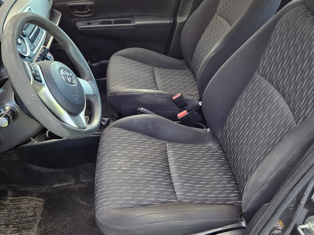 Billede 4 - 2013 Toyota Yaris 1,0 VVT-i 5d 