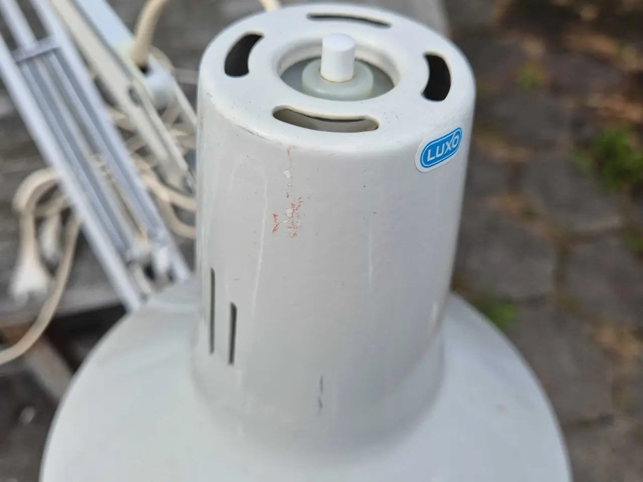 Billede 5 - To klassiske hvide arkitektlamper