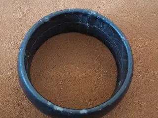 Bredt armbånd