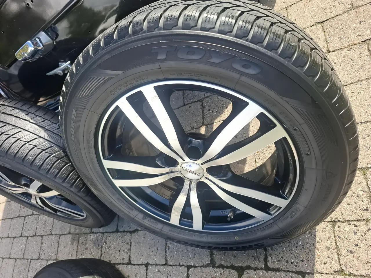 Billede 2 - 5x114,3 vinterdæk 225/60r17