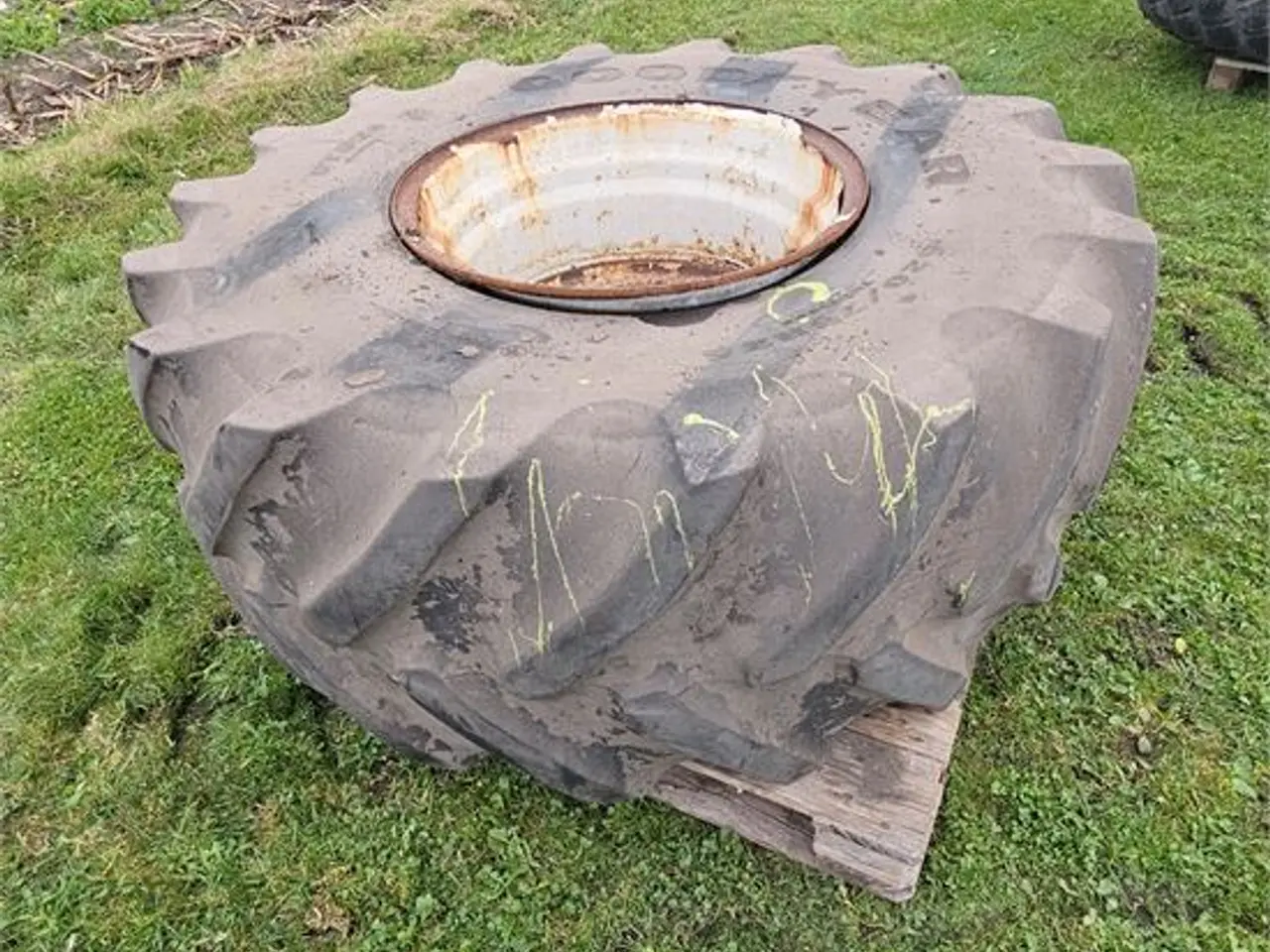 Billede 2 - Goodyear 620/75R26 - 1 styk / 1 unit
