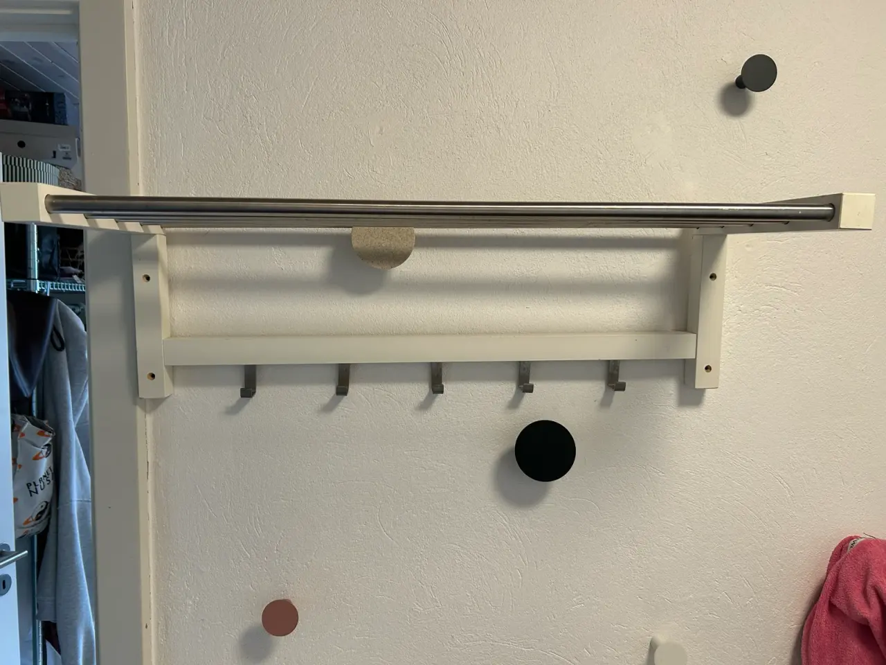 Billede 1 - IKEA Tjusig knagerække 