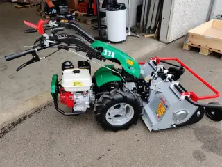 Ferrari 338 MED 75cm SLAGLEKLIPPER
