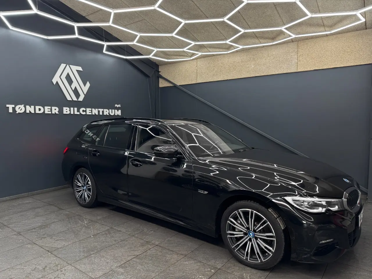 Billede 3 - BMW 330e 2,0 Touring M-Sport aut.