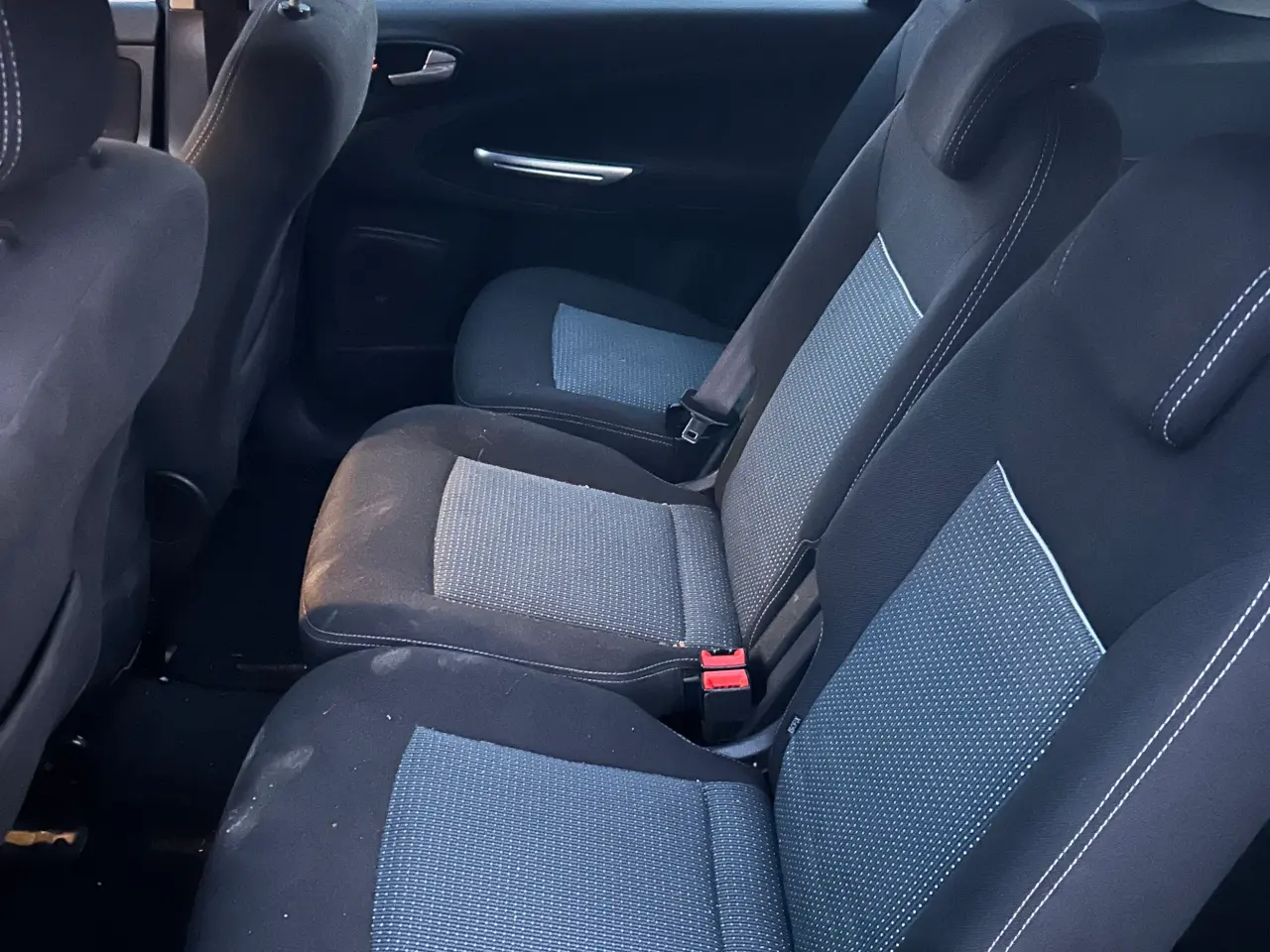 Billede 6 - Nysynet 8/4 2026 7 personers s Max få km 