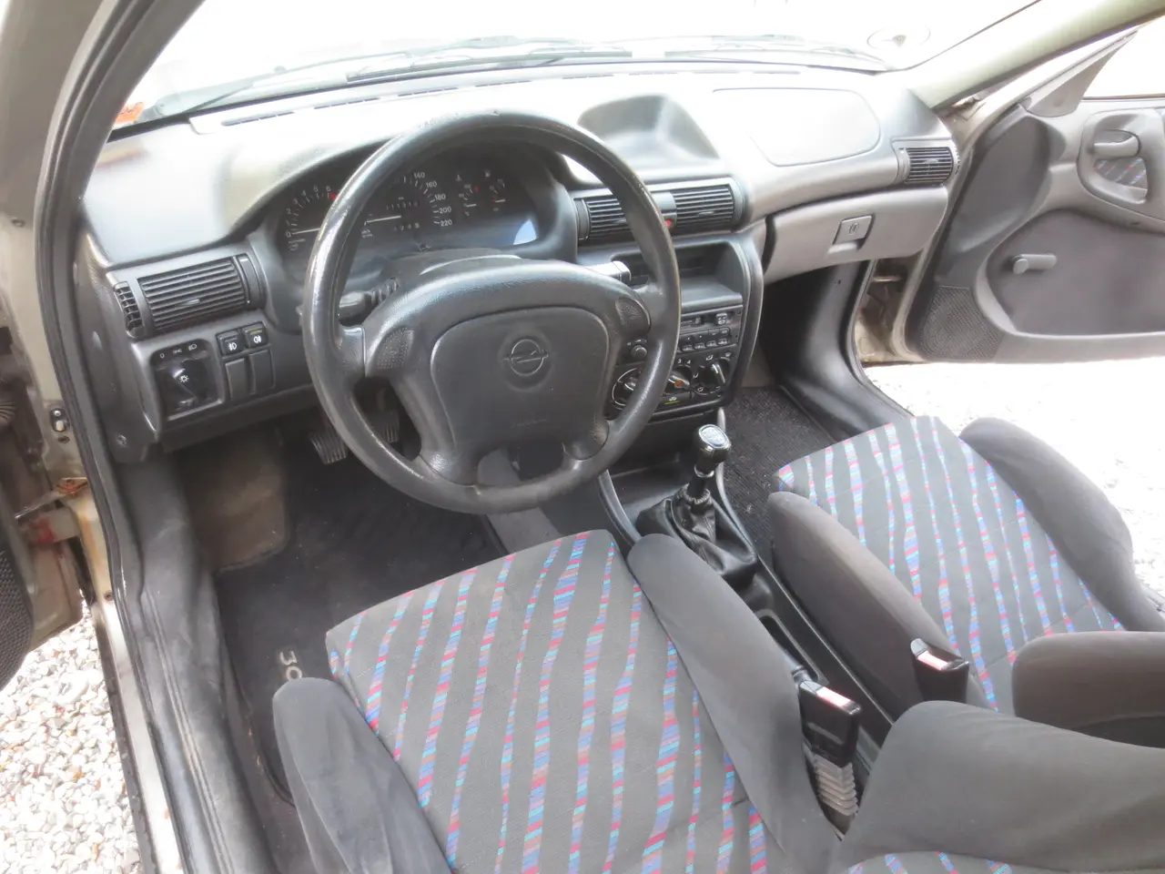 Billede 17 - Pæn Opel Astra 1.8 i St,car 8 års syn.