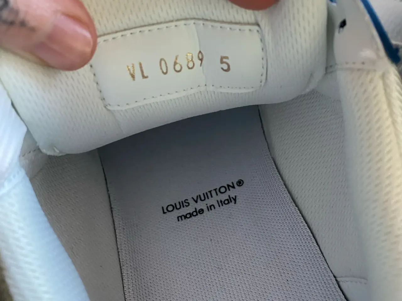 Billede 9 - Lækre Lv sneakers 