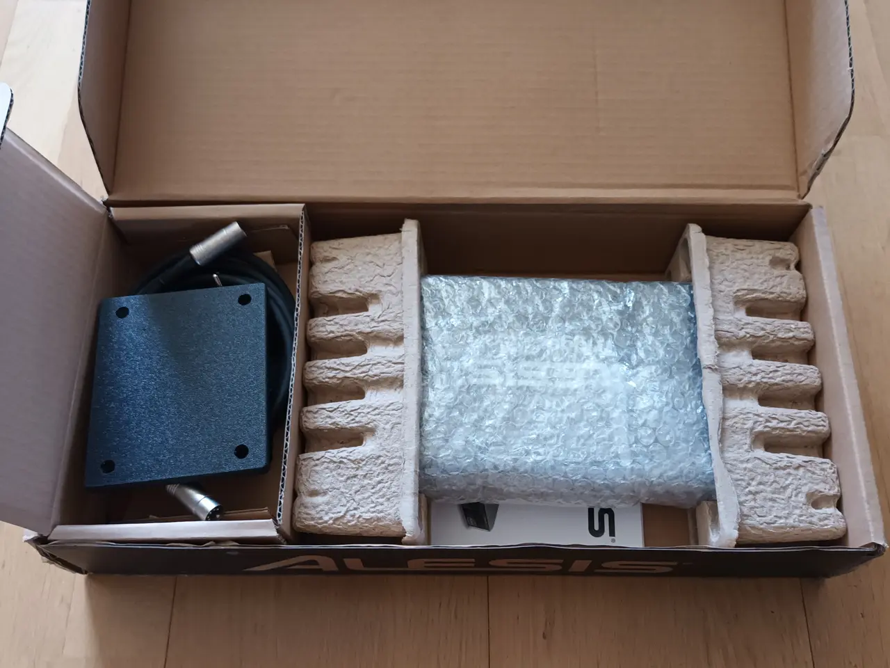 Billede 7 - Trigger Alesis iO + MIDI 5ben Kabel 2m