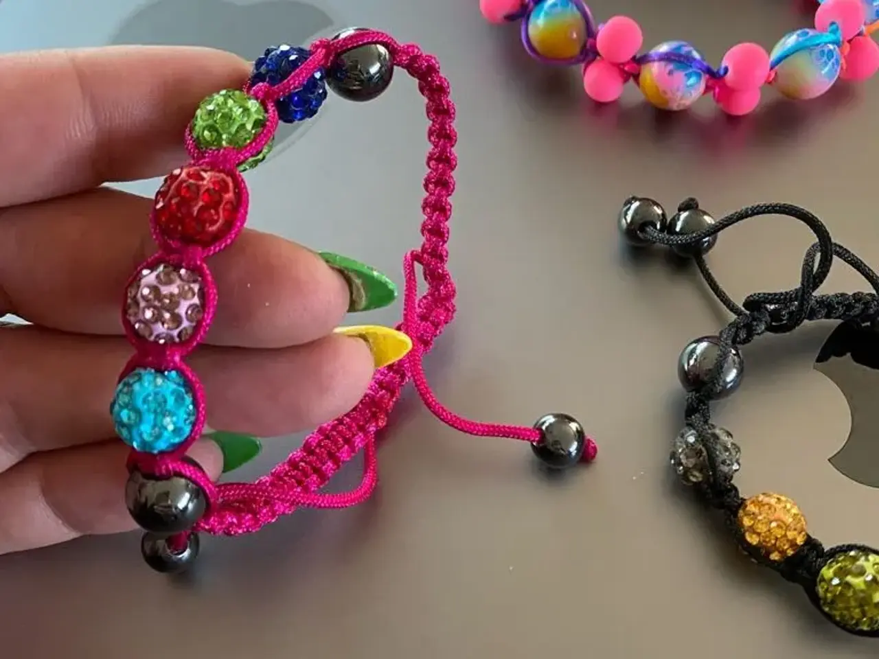Billede 5 - Nye knyttede armbånd