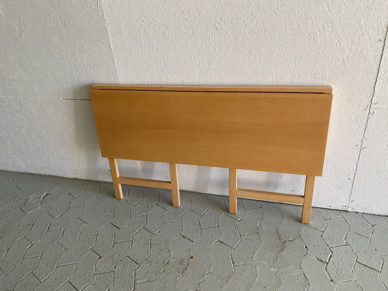 Billede 3 - Skrivebord der kan foldes sammen