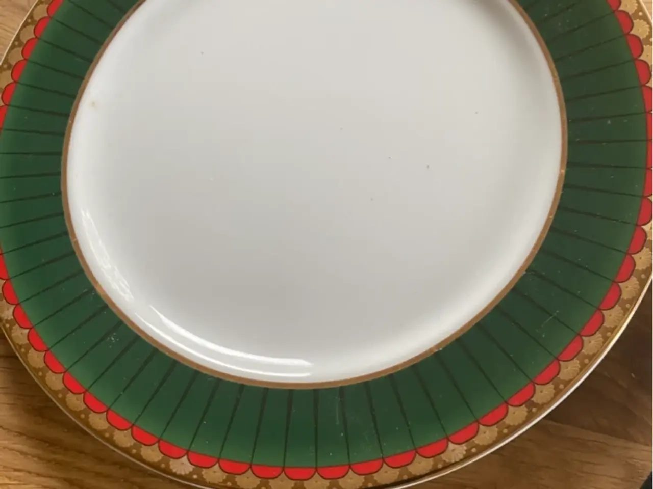 Billede 2 - Tallerkner 25 og 27 cm