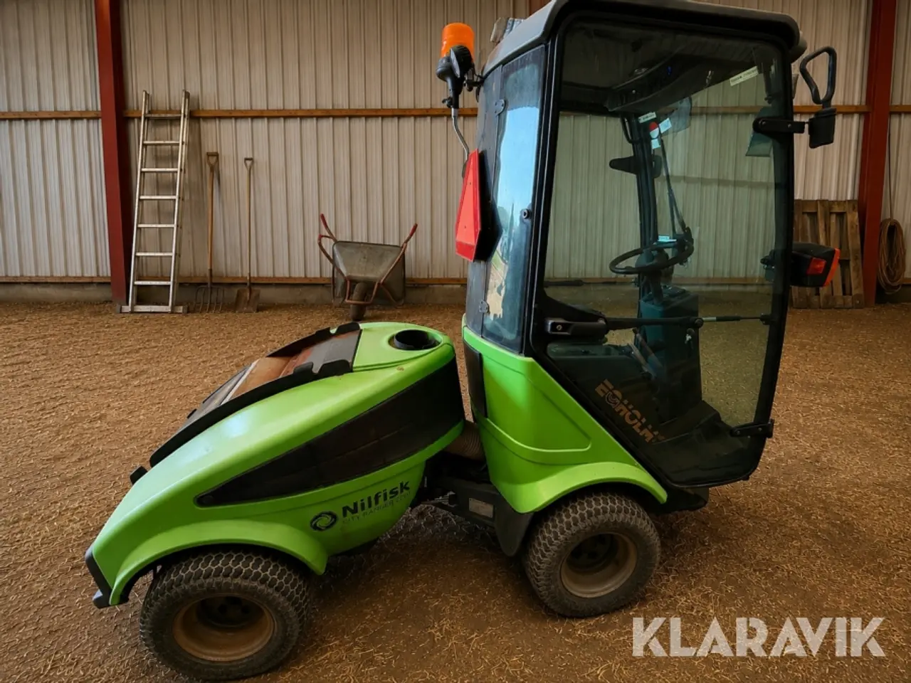 Billede 5 - Redskabsbærer Nilfisk City Ranger 2250