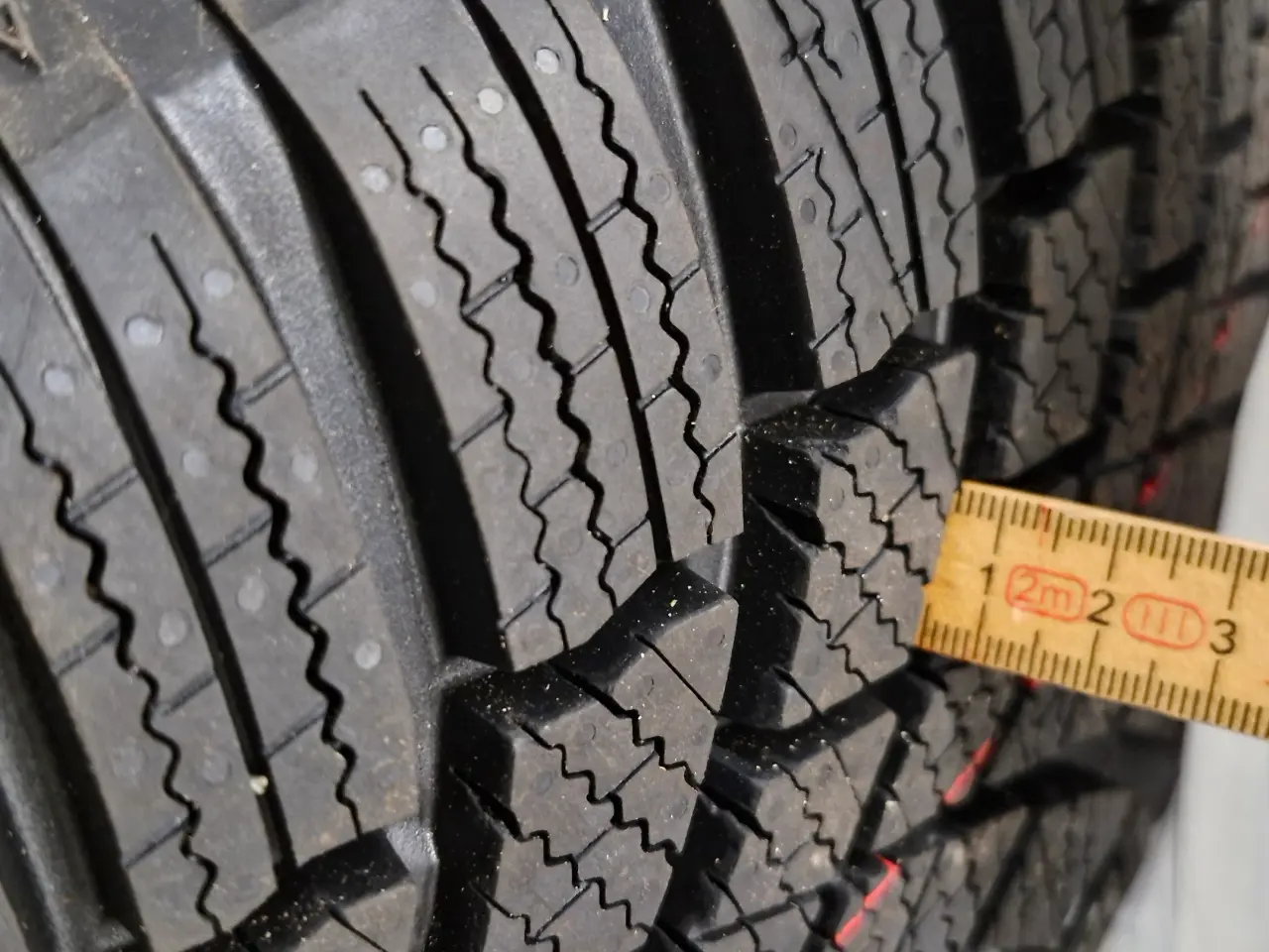 Billede 2 - Vinterdæk Bridgestone