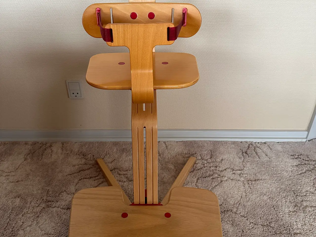 Billede 1 - Stokke børnestol red edition.