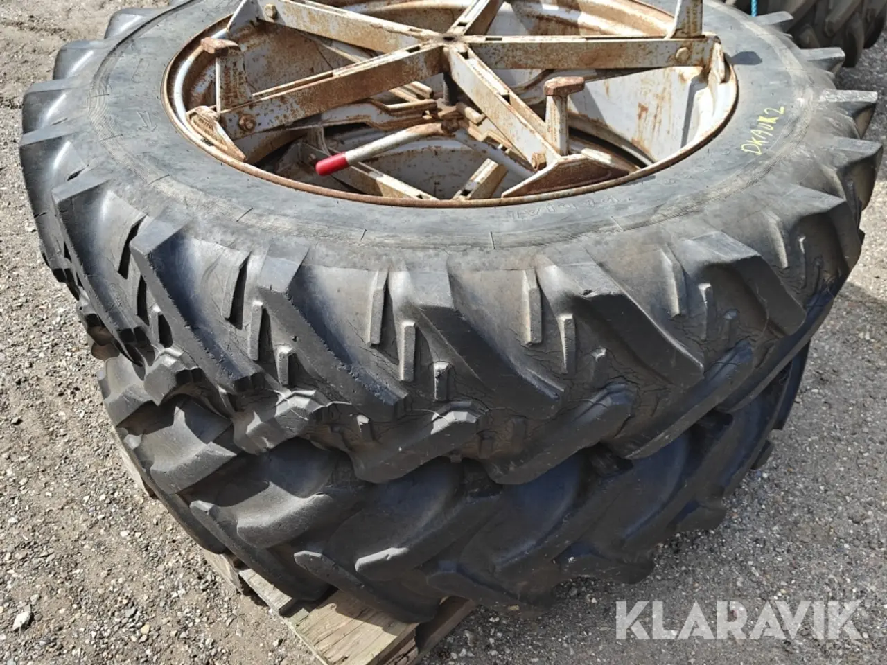 Billede 9 - Tvillinghjul Kleber 13.6 R38 2 styk