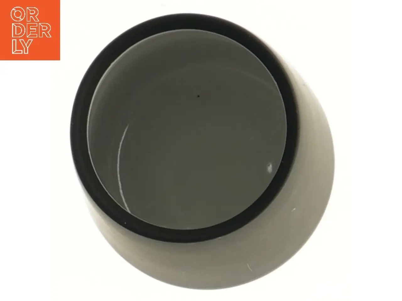 Billede 2 - Sort vase fra Zone (str. Ø 8,5x15 cm)
