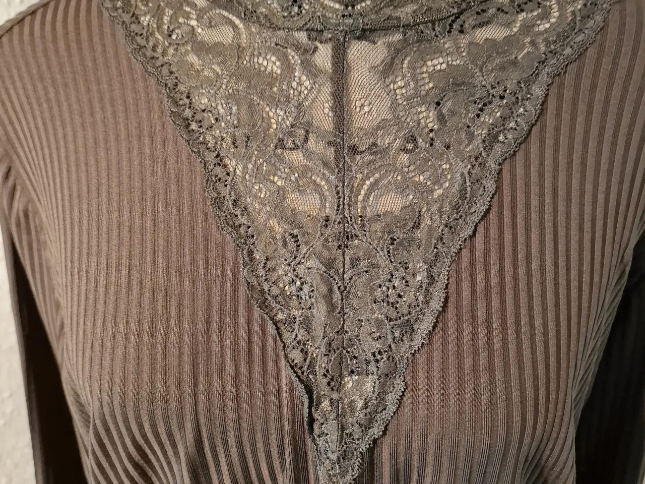 Billede 2 - Bluse only carmakoma