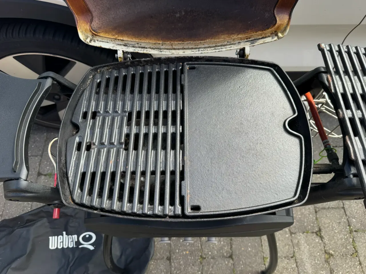 Billede 4 - Weber Q1000 med sidebord