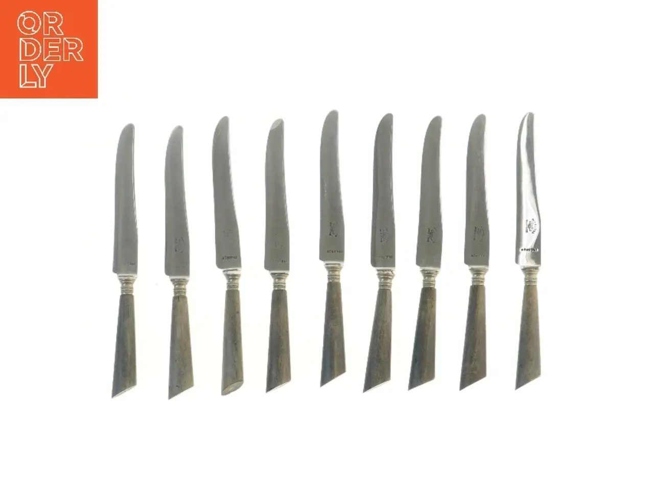 Billede 1 - Sæt af 9 knive med opbevaring (str. 9 styk, 24 cm)