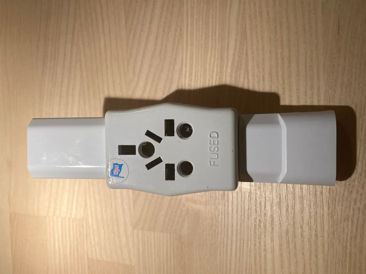 Billede 5 - 13 Amp / 250 Volt EU/DK til UK netstik adapter