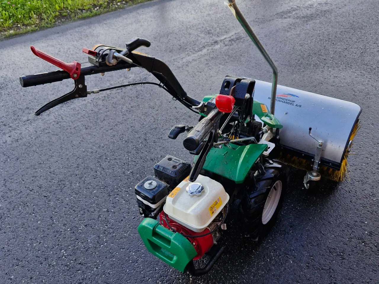 Billede 4 - Ferrari 328 Tohjulet traktor med 100cm kost 
