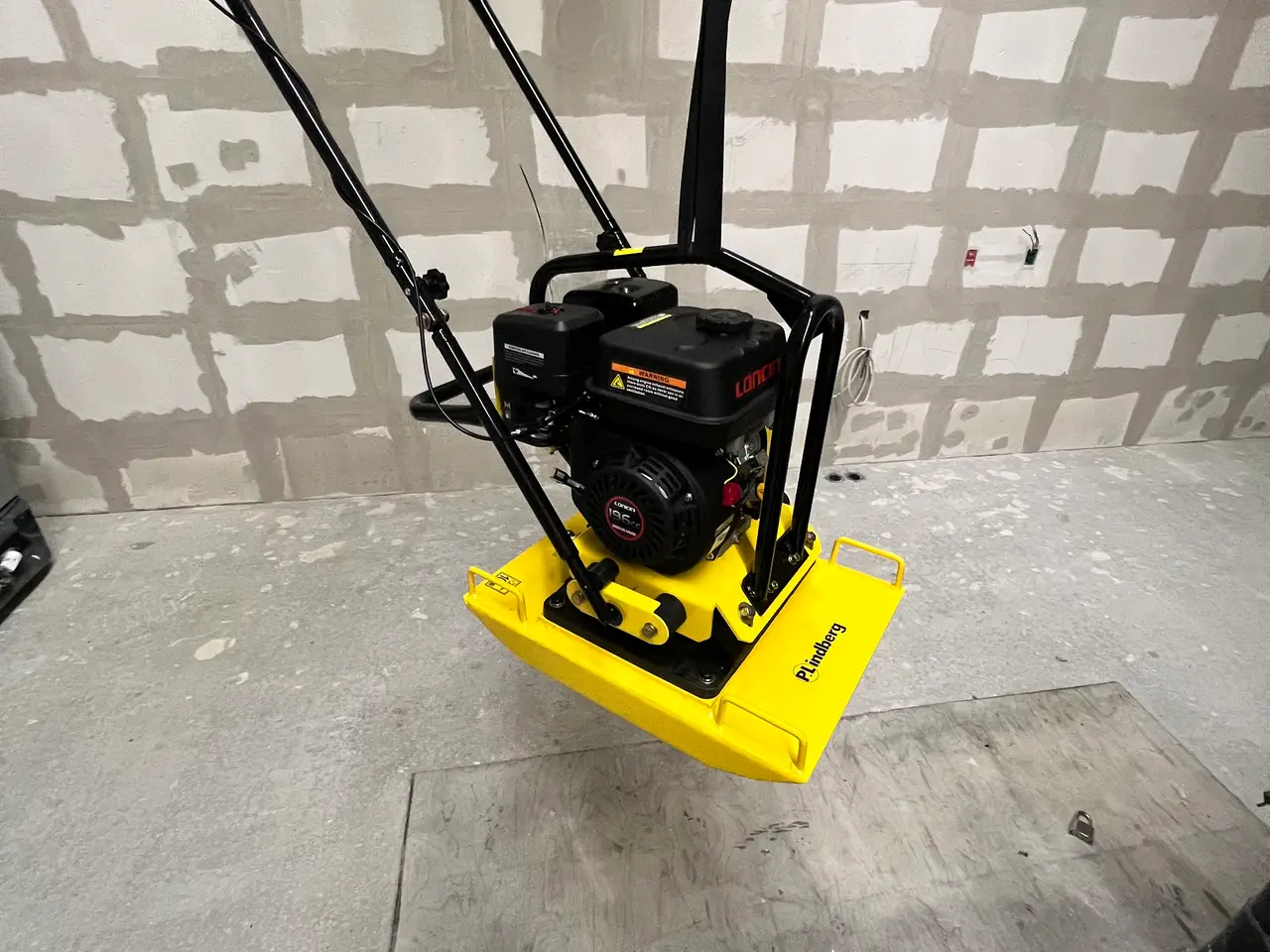 Billede 5 - Pladevibrator udlejes 87kg